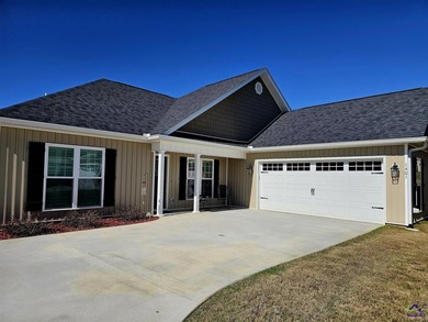 Welcome to easy living in the desirable 55+ gated community of on Houston Springs Resort and Golf Course in Georgia - for sale on GolfHomes.com, golf home, golf lot