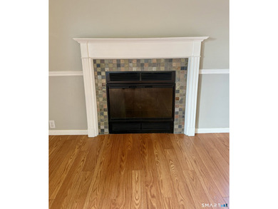 Location! Location! Location! Perfect for year round living or on Norwich Golf Course in Connecticut - for sale on GolfHomes.com, golf home, golf lot