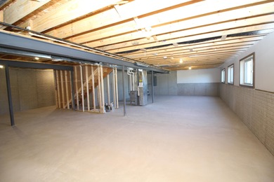 The Emerson is a 3 bed, 2.5 bath home on a lookout basement lot on Twin Lakes Country Club in Wisconsin - for sale on GolfHomes.com, golf home, golf lot