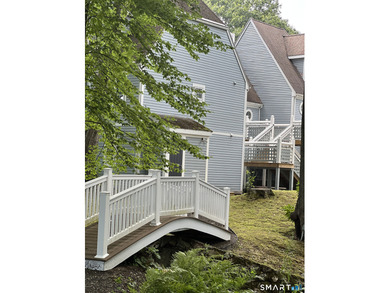 Location! Location! Location! Perfect for year round living or on Norwich Golf Course in Connecticut - for sale on GolfHomes.com, golf home, golf lot