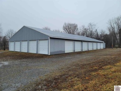 28 storage units on 3.75 acres .  There are 2 storage buildings on Arrowhead Golf Club in Kentucky - for sale on GolfHomes.com, golf home, golf lot