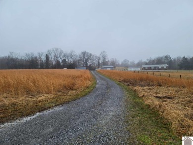 28 storage units on 3.75 acres .  There are 2 storage buildings on Arrowhead Golf Club in Kentucky - for sale on GolfHomes.com, golf home, golf lot