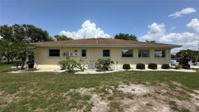 Great Twintree model available right now for move in. Located on on Caloosa Greens Executive Golf Course in Florida - for sale on GolfHomes.com, golf home, golf lot