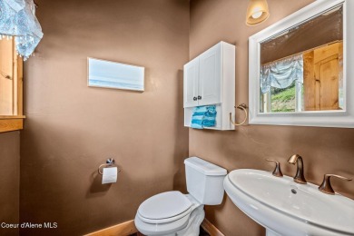 Welcome to a truly hard to find custom home overlooking the on Pinehurst Golf Course in Idaho - for sale on GolfHomes.com, golf home, golf lot