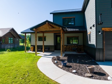 Modern Golf Course Home on 16th Fairway of Dos Rios on Dos Rios Golf Course in Colorado - for sale on GolfHomes.com, golf home, golf lot