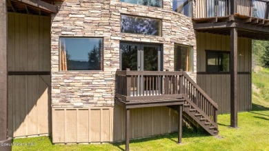 Welcome to a truly hard to find custom home overlooking the on Pinehurst Golf Course in Idaho - for sale on GolfHomes.com, golf home, golf lot