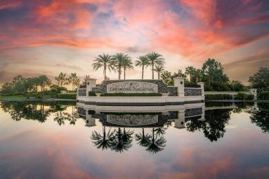 This is a rare find, 3-bedroom, end unit, split bedroom floorpan on Lakewood National Golf Club in Florida - for sale on GolfHomes.com, golf home, golf lot