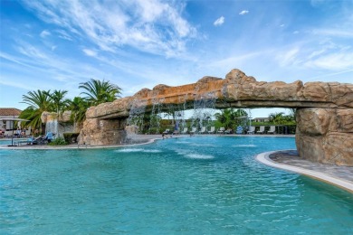 This is a rare find, 3-bedroom, end unit, split bedroom floorpan on Lakewood National Golf Club in Florida - for sale on GolfHomes.com, golf home, golf lot