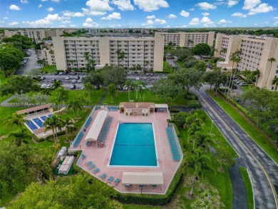 Discover this beautifully renovated 2-bedroom, 2-bathroom condo on Marina Lakes Golf Course in Florida - for sale on GolfHomes.com, golf home, golf lot