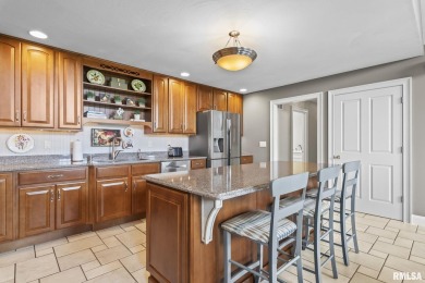 Meticulously maintained 3700 square foot, 4 bedroom, 3 1/2 bath on Piper Glen Golf Club in Illinois - for sale on GolfHomes.com, golf home, golf lot
