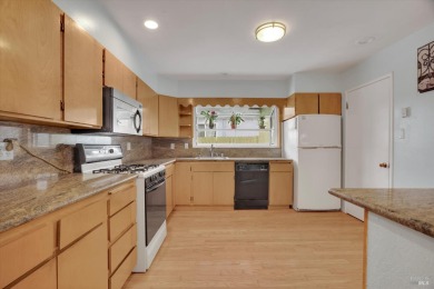 Welcome to 2867 18th Street in San Pablo! This charming on Richmond Country Club in California - for sale on GolfHomes.com, golf home, golf lot
