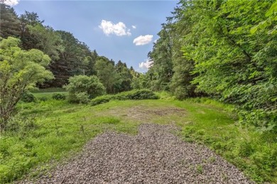 Build Your Dream Home on this Beautiful, Wooded, Semi-Private on Meadowink Golf Course in Pennsylvania - for sale on GolfHomes.com, golf home, golf lot