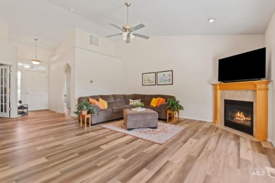 This lovely single level home in a gated community offers easy on Ridgecrest Golf Course in Idaho - for sale on GolfHomes.com, golf home, golf lot