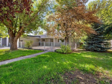 Welcome to Plantation View! This beautifully updated 2 bed, 2 on Plantation Country Club in Idaho - for sale on GolfHomes.com, golf home, golf lot