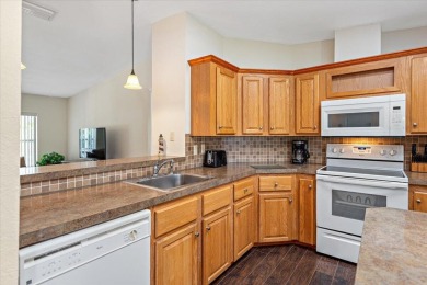 Don't miss the best deal ever in Savanna Club. Here we have on Savanna Golf Club in Florida - for sale on GolfHomes.com, golf home, golf lot