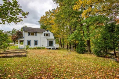 Riverfront in Jackson.  Classic cottage overlooking the iconic on Wentworth Golf Club in New Hampshire - for sale on GolfHomes.com, golf home, golf lot