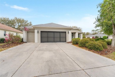 Spacious Johnstown, 3 bedroom + Library, 2 bedroom with GOLF on Eagle Ridge At Spruce Creek Country Club in Florida - for sale on GolfHomes.com, golf home, golf lot