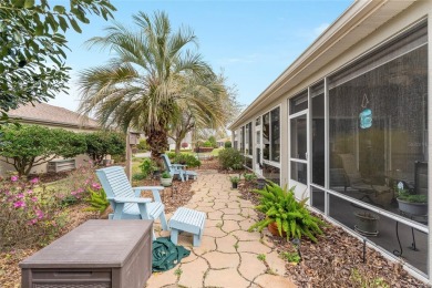Spacious Johnstown, 3 bedroom + Library, 2 bedroom with GOLF on Eagle Ridge At Spruce Creek Country Club in Florida - for sale on GolfHomes.com, golf home, golf lot
