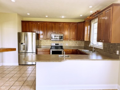 Beautiful 3-Bed, 2.5-Bath Townhome on the 10th Hole at on Timbergate Golf Course in Indiana - for sale on GolfHomes.com, golf home, golf lot