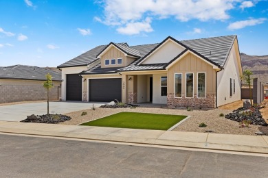 4 Car Garage, 2x6 exterior walls, fireplace with built-ins on Copper Rock Golf Course in Utah - for sale on GolfHomes.com, golf home, golf lot