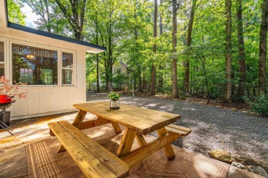 Nestled on a quiet street and surrounded by mature trees, this on DeSoto Golf Course in Arkansas - for sale on GolfHomes.com, golf home, golf lot