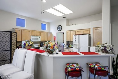 Meticulously maintained 1,520 sq. ft. Royale model featuring 2 on Eagle Crest Golf Club in Nevada - for sale on GolfHomes.com, golf home, golf lot