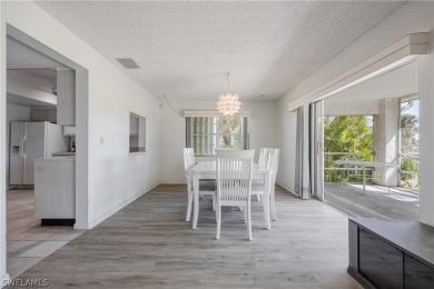 Beautiful 2-bedroom, 2-bath condo, with over 1300 square feet on El Rio Golf Course and Club in Florida - for sale on GolfHomes.com, golf home, golf lot