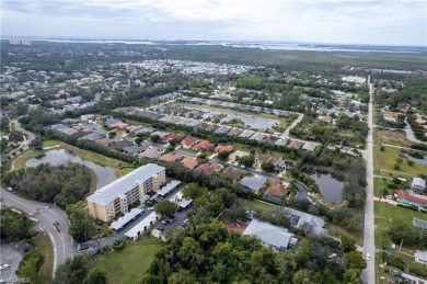THE COMMUNITY:
 ---Breckenridge is made up of 842 units on Breckenridge Golf and Country Club in Florida - for sale on GolfHomes.com, golf home, golf lot