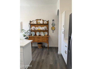 Beautiful remodeled townhome in the Active Adult community of on Oakwood Golf Club  in Arizona - for sale on GolfHomes.com, golf home, golf lot