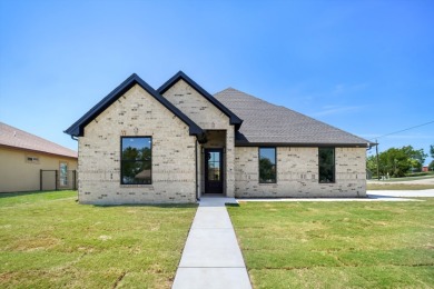 New Construction! on The Club At Runaway Bay in Texas - for sale on GolfHomes.com, golf home, golf lot