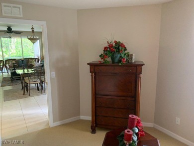 This is a FULLY FURNISHED TURNKEY END UNIT - Condo and is on Colonial Country Club in Florida - for sale on GolfHomes.com, golf home, golf lot