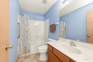 Open & spacious 3 BR/2.1 BA home w/loft located in the desirable on Carillon Lakes 3 Hole Course in Illinois - for sale on GolfHomes.com, golf home, golf lot