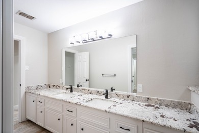Stunning 4 bed, 3 bath home on the golf course with sweeping on Green Tree Country Club in Texas - for sale on GolfHomes.com, golf home, golf lot