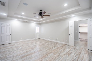 Stunning 4 bed, 3 bath home on the golf course with sweeping on Green Tree Country Club in Texas - for sale on GolfHomes.com, golf home, golf lot