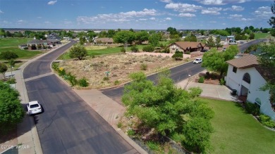 Live where you play - or simply live in a sweet community of on Snowflake Municipal Golf Course in Arizona - for sale on GolfHomes.com, golf home, golf lot