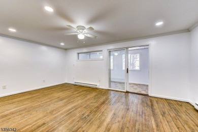 Beautifully Renovated Lakefront Townhome!This fully updated on High Point Golf Club in New Jersey - for sale on GolfHomes.com, golf home, golf lot