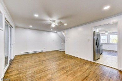 Beautifully Renovated Lakefront Townhome!This fully updated on High Point Golf Club in New Jersey - for sale on GolfHomes.com, golf home, golf lot