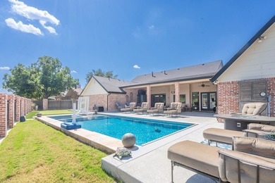 Stunning 4 bed, 3 bath home on the golf course with sweeping on Green Tree Country Club in Texas - for sale on GolfHomes.com, golf home, golf lot