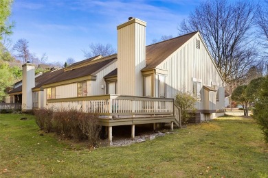 One level bright and sunny home with great floor plan. This no on Somers Pointe Golf Club - West Hill in New York - for sale on GolfHomes.com, golf home, golf lot