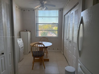 Corner Unit, this beautiful 2-bedrs, 2-bath is located in the on Oriole Golf and Tennis Club in Florida - for sale on GolfHomes.com, golf home, golf lot