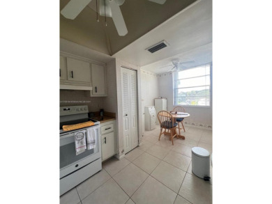 Corner Unit, this beautiful 2-bedrs, 2-bath is located in the on Oriole Golf and Tennis Club in Florida - for sale on GolfHomes.com, golf home, golf lot