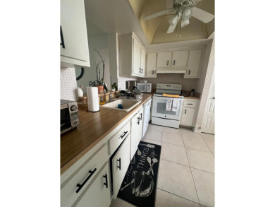 Corner Unit, this beautiful 2-bedrs, 2-bath is located in the on Oriole Golf and Tennis Club in Florida - for sale on GolfHomes.com, golf home, golf lot