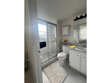 Corner Unit, this beautiful 2-bedrs, 2-bath is located in the on Oriole Golf and Tennis Club in Florida - for sale on GolfHomes.com, golf home, golf lot