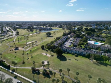 Corner Unit, this beautiful 2-bedrs, 2-bath is located in the on Oriole Golf and Tennis Club in Florida - for sale on GolfHomes.com, golf home, golf lot