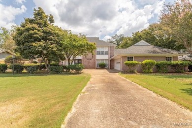 Welcome HOME to the sprawling property in Arrowhead! The circle on Arrowhead Country Club in Alabama - for sale on GolfHomes.com, golf home, golf lot