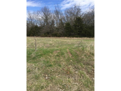Beautiful & secluded building lot located at Sugar Valley Lakes on Sugar Valley Lakes Golf Course in Kansas - for sale on GolfHomes.com, golf home, golf lot