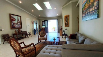 Wonderful opportunity to own large newer custom home build in on  in Hawaii - for sale on GolfHomes.com, golf home, golf lot