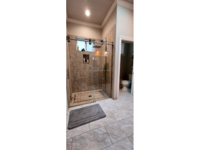 Wonderful opportunity to own large newer custom home build in on  in Hawaii - for sale on GolfHomes.com, golf home, golf lot