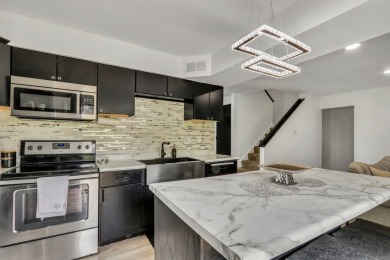 Welcome to 649 Chip Court, a beautifully updated townhome in the on Heather Ridge Golf Club in Illinois - for sale on GolfHomes.com, golf home, golf lot