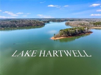 Excellent building lot complete with a covered slip-on Lake on The Trail At Chickasaw Pointe in South Carolina - for sale on GolfHomes.com, golf home, golf lot